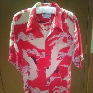 Avanti 100%silk button down top red and white size large